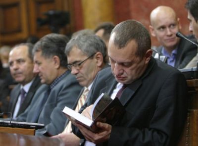 Predstavljenost u srpskom parlamentu: Manjine zastupljene, ali bez utjecaja